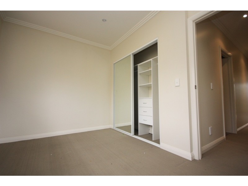 1/68 Beaconsfield Street, Silverwater NSW 2128