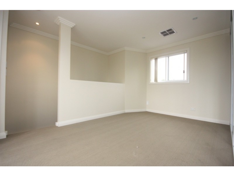 1/68 Beaconsfield Street, Silverwater NSW 2128