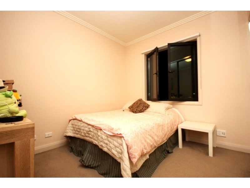 17/15 Angas Street, Meadowbank NSW 2114