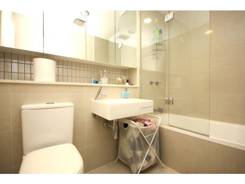 17/15 Angas Street, Meadowbank NSW 2114