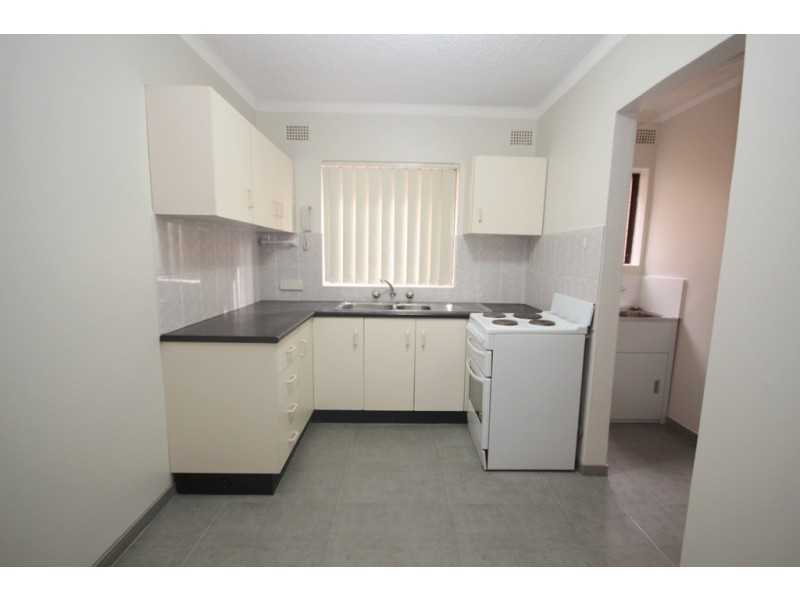 01/75 Harris Street, Fairfield NSW 2165