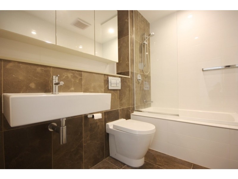 2.708/7 Stromboli Strait, Wentworth Point NSW 2127