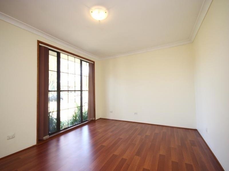 18 Shelley Place, Wetherill Park NSW 2164