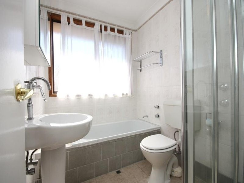 18 Shelley Place, Wetherill Park NSW 2164