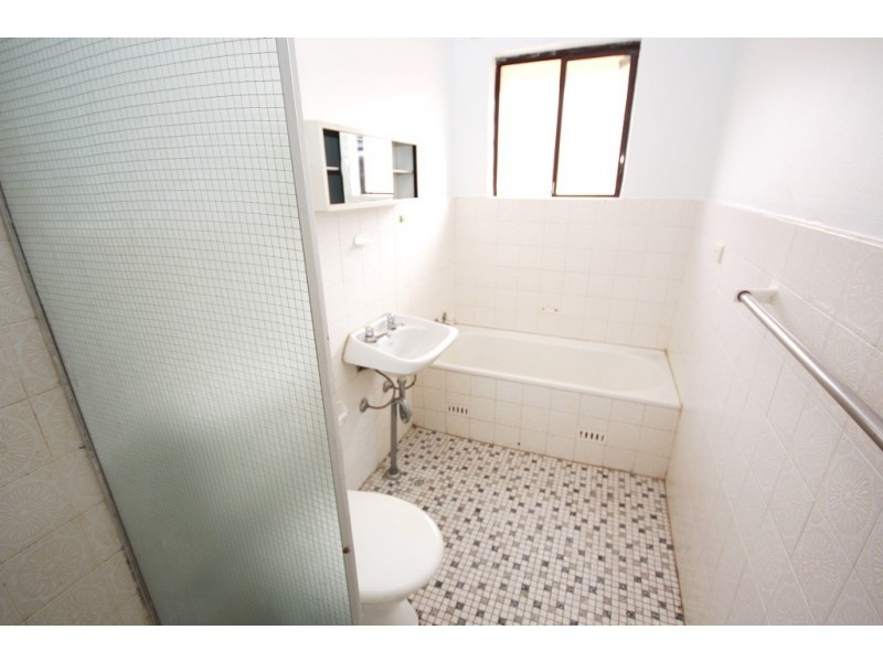 75 Harris Street, Fairfield NSW 2165