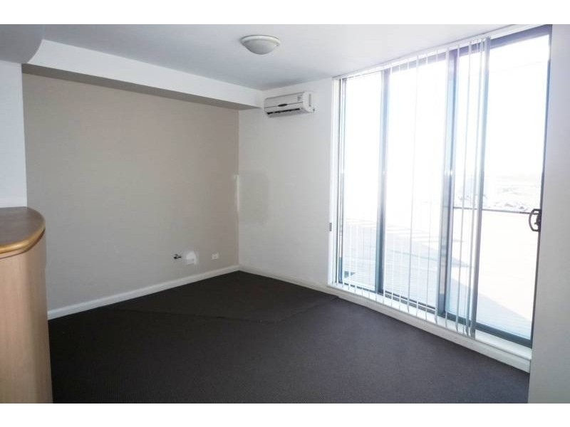 99/27 Bennelong Road, Wentworth Point NSW 2127