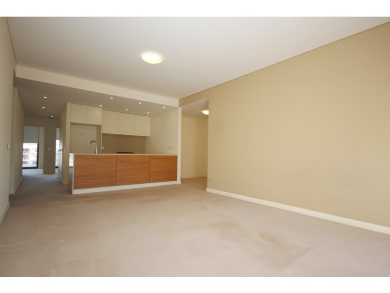 811/06 Bay Water Drive, Wentworth Point NSW 2127