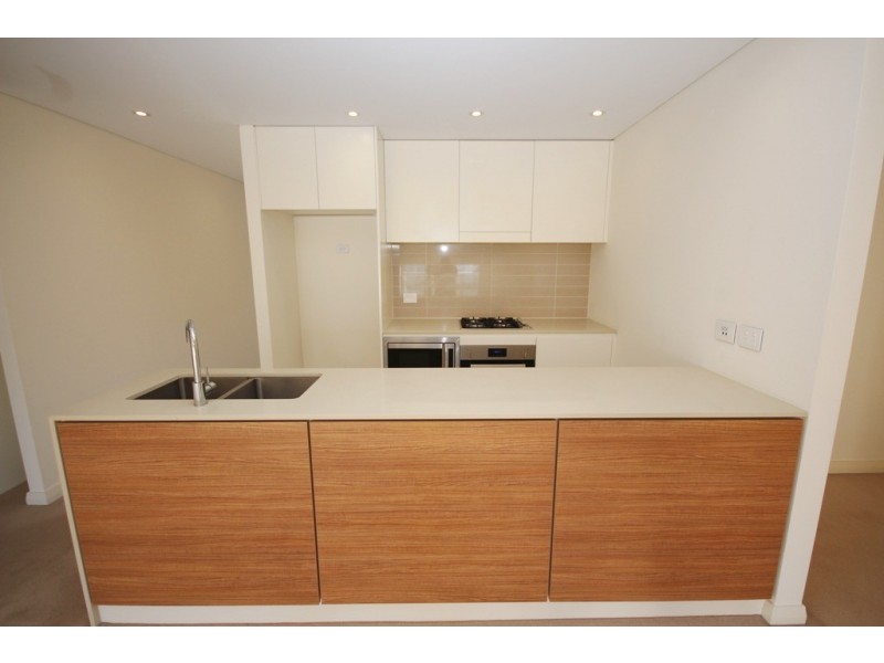 811/06 Bay Water Drive, Wentworth Point NSW 2127