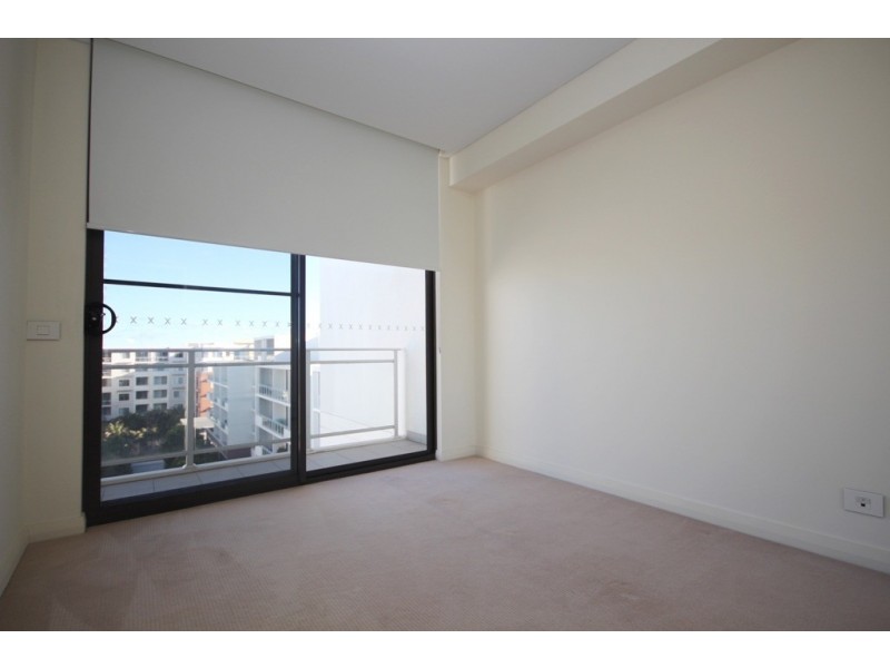811/06 Bay Water Drive, Wentworth Point NSW 2127