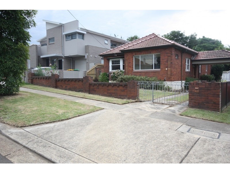 37 Currawang Street, Concord West NSW 2138