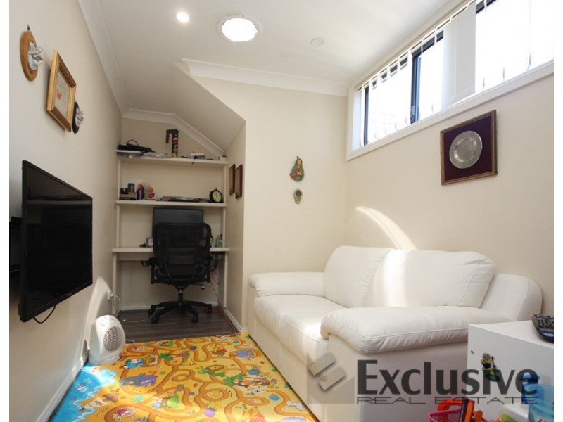 9/718 Victoria Road, Ermington NSW 2115