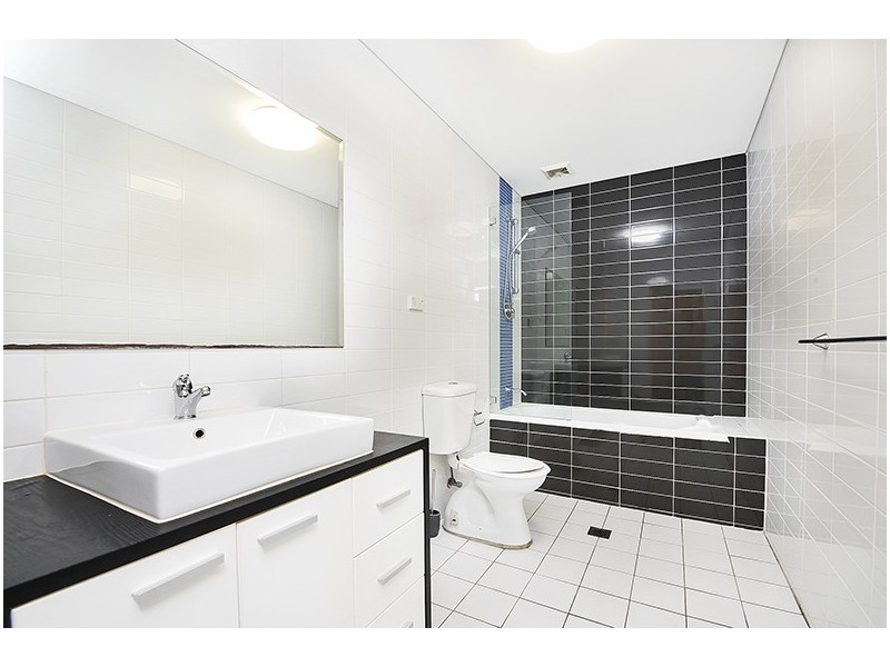 28 Marlborough Road, Homebush West NSW 2140