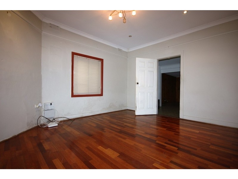 27 Smallwood Avenue, Homebush NSW 2140