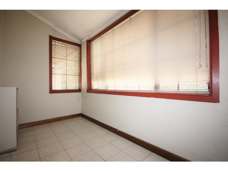 27 Smallwood Avenue, Homebush NSW 2140