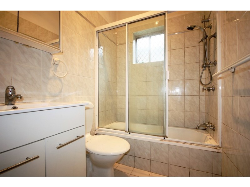 27 Smallwood Avenue, Homebush NSW 2140