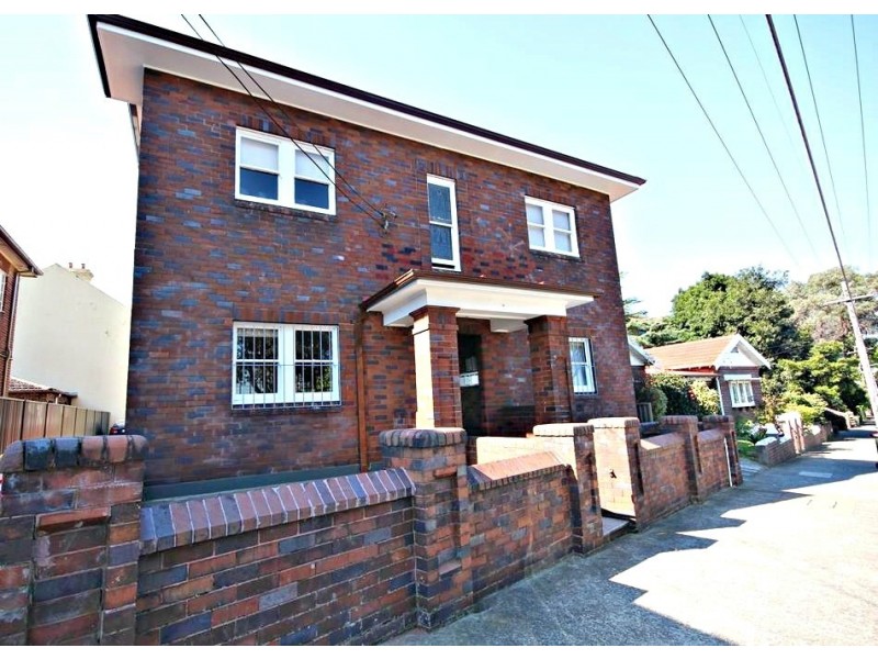 1/19 Grosvenor Crescent, Summer Hill NSW 2130