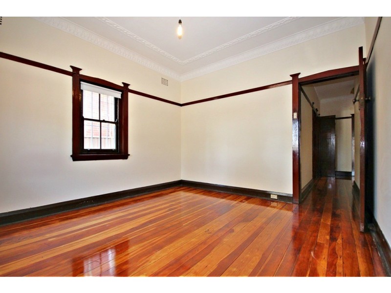 1/19 Grosvenor Crescent, Summer Hill NSW 2130