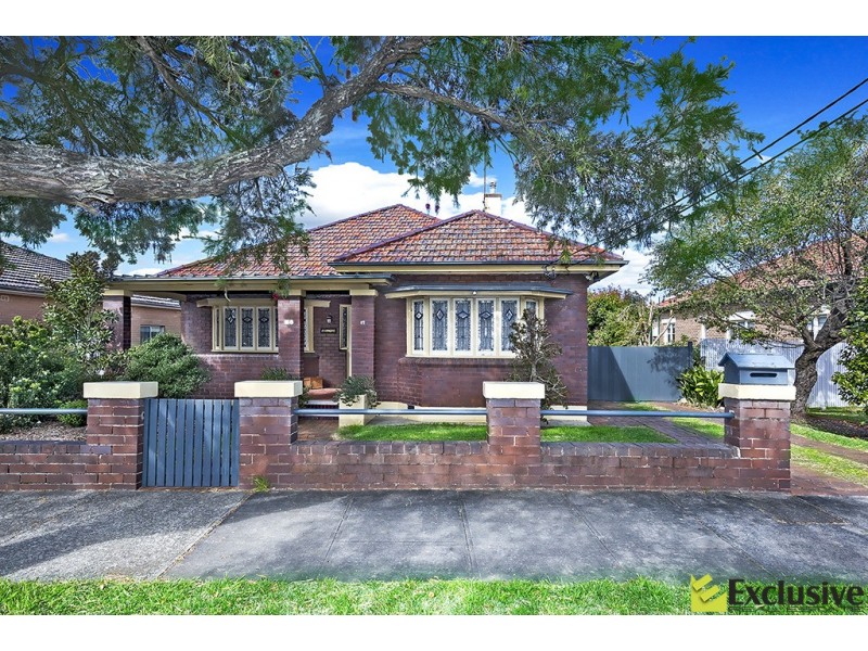 8 Myalora Street, Russell Lea NSW 2046