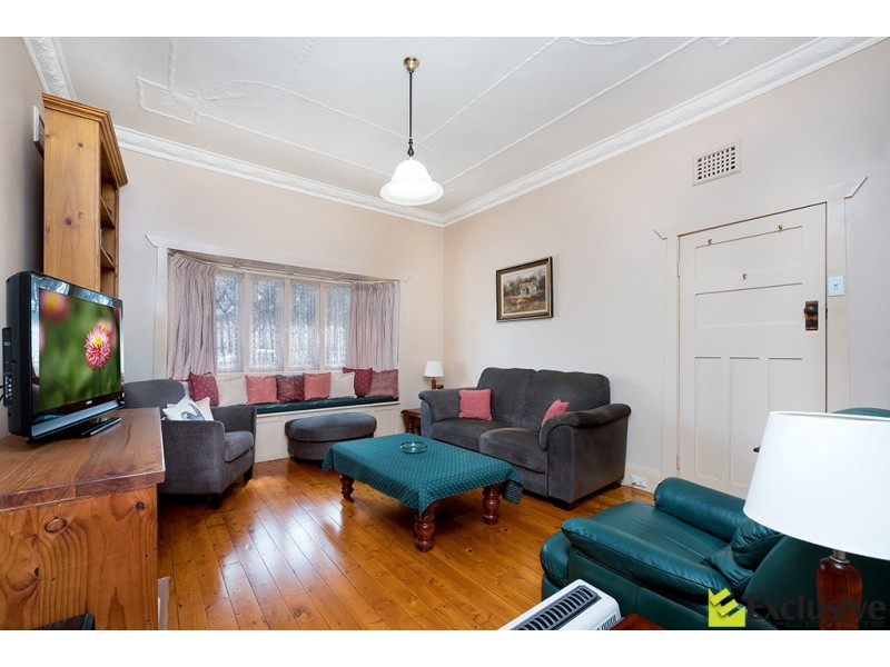 8 Myalora Street, Russell Lea NSW 2046