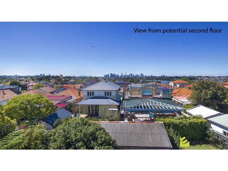 8 Myalora Street, Russell Lea NSW 2046