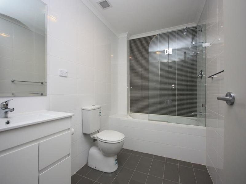 40 Henley Road, Homebush West NSW 2140