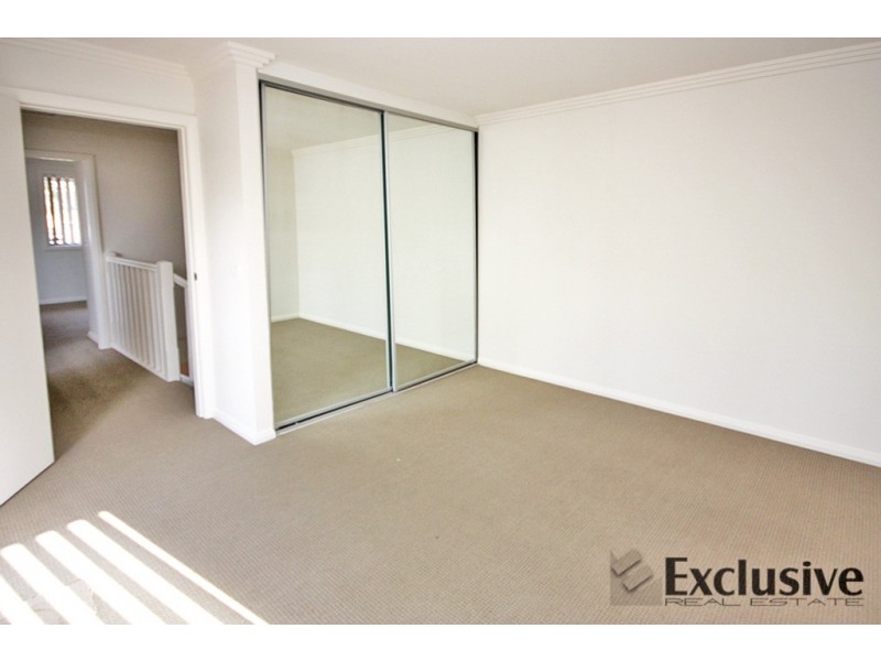 09/100 Kenyons Road, Merrylands NSW 2160