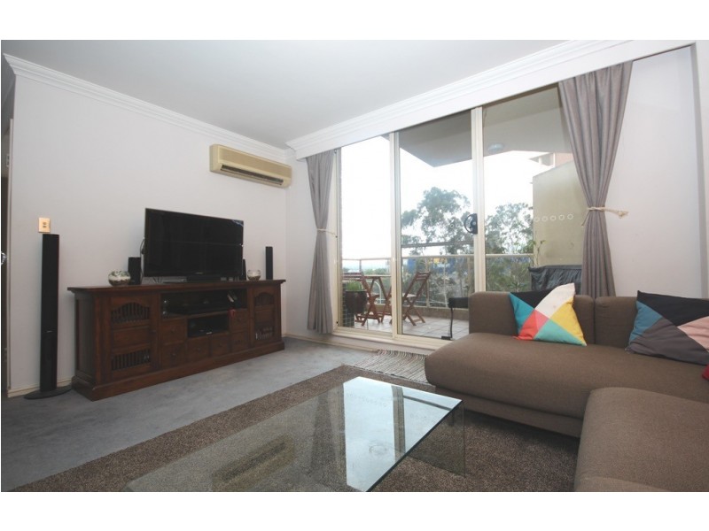 8 Wentworth Drive, Liberty Grove NSW 2138