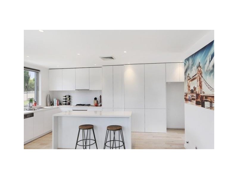 1/258 Quarry Road, Ryde NSW 2112