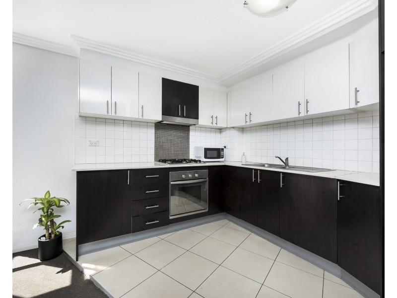 15/18 Courallie Avenue, Homebush West NSW 2140