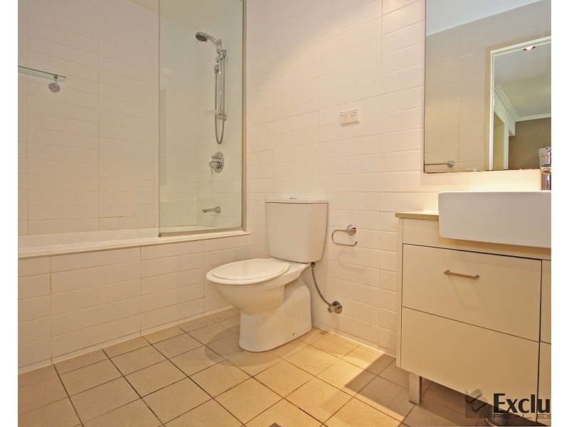 219/21 Hill Road, Wentworth Point NSW 2127