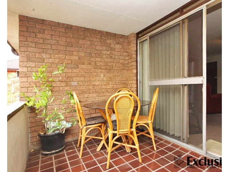 8/15 Manchester Street, Merrylands NSW 2160