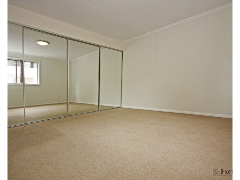 33/100 Kenyons Road, Merrylands NSW 2160