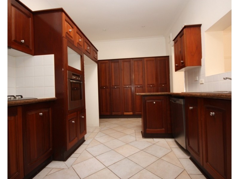 303 Queen Street, Concord West NSW 2138