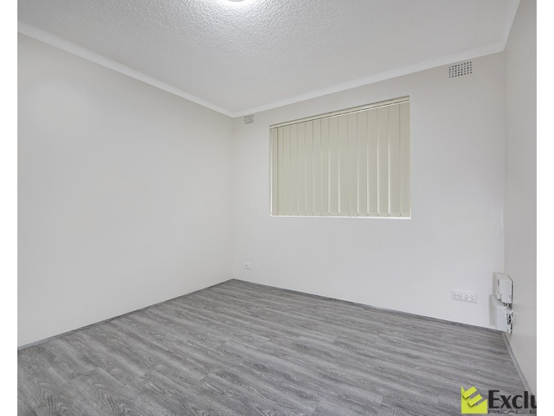 2/6 Eastbourne Road, Homebush West NSW 2140