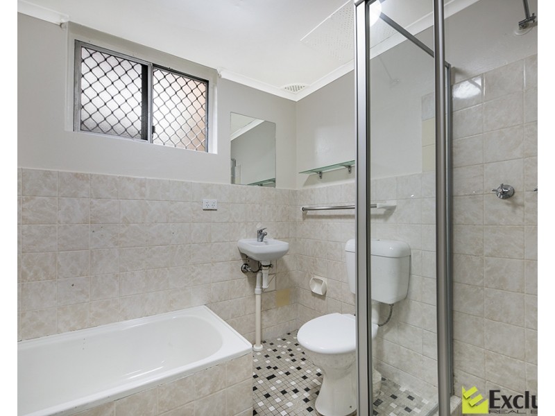 2/6 Eastbourne Road, Homebush West NSW 2140