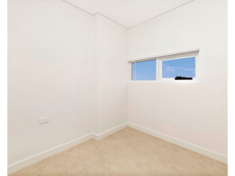 704/2-8 Wayman Place, Merrylands NSW 2160