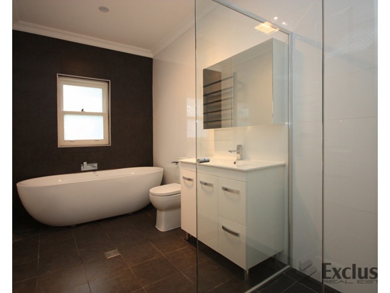 216 Burns Bay Road, Lane Cove NSW 2066