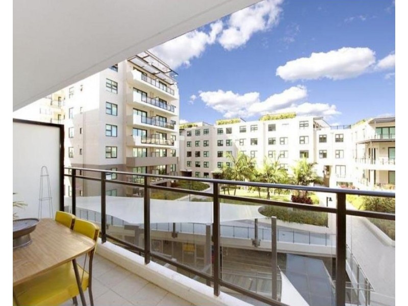 6/11 Bay Drive, Meadowbank NSW 2114