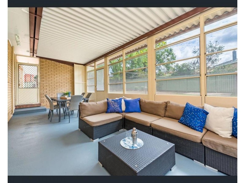 8 McDonald Street, North Rocks NSW 2151