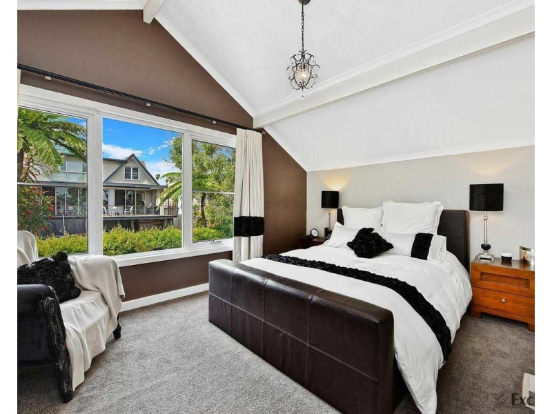 135 Lyons Road, Drummoyne NSW 2047