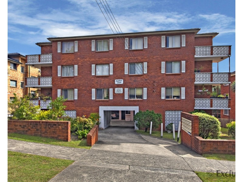 4/18 Bank Street, Meadowbank NSW 2114
