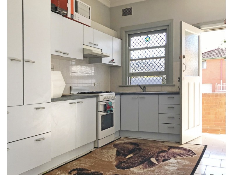 2/75 Church Street, Ryde NSW 2112