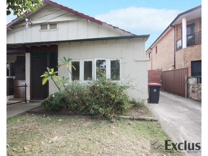 82 Second Avenue, Campsie NSW 2194