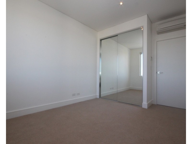 805/18 Woodlands Avenue, Breakfast Point NSW 2137