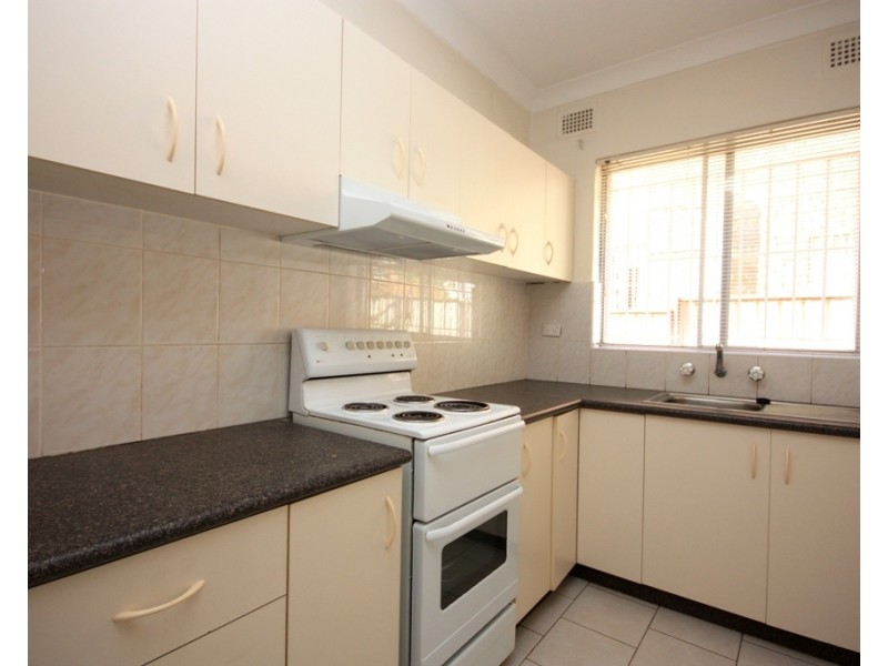 2/46 Hugh Street, Belmore NSW 2192