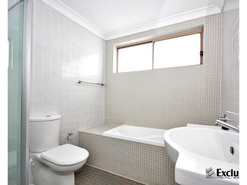 18/11-19 Mandamar Avenue, Homebush West NSW 2140