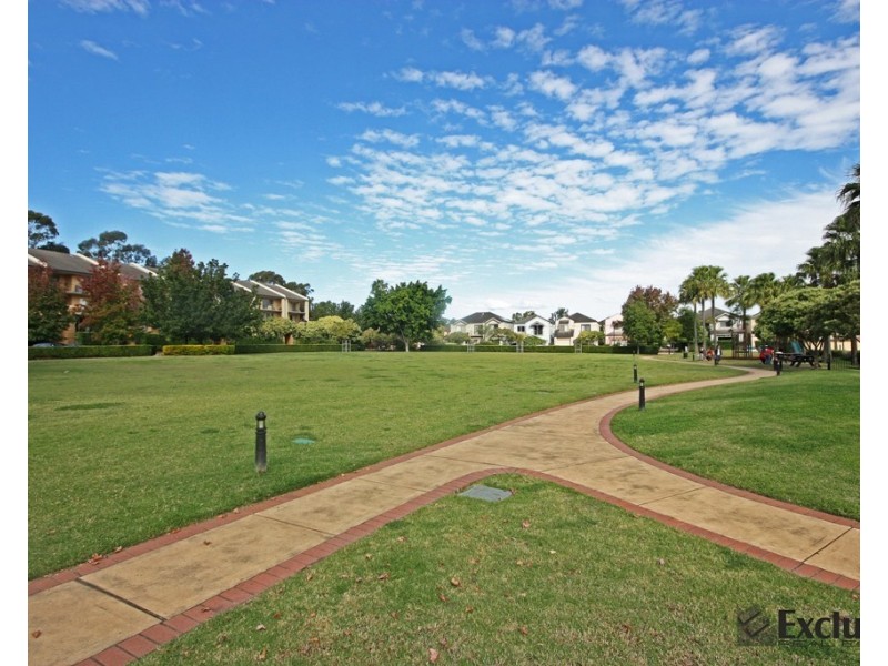 Level 1/9 Thorpe Avenue, Liberty Grove NSW 2138