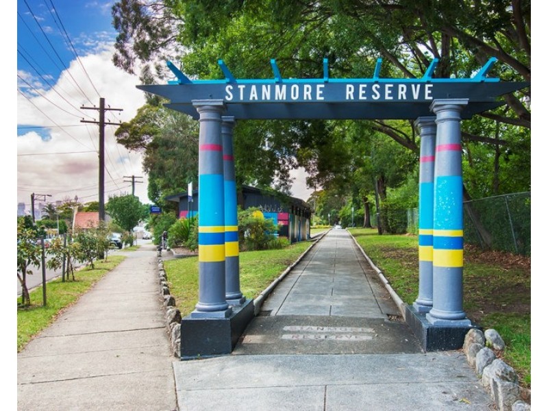 128 Percival Street, Stanmore NSW 2048