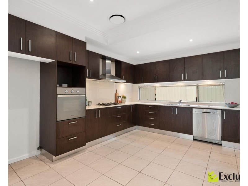 10 Cropley Street, Rhodes NSW 2138