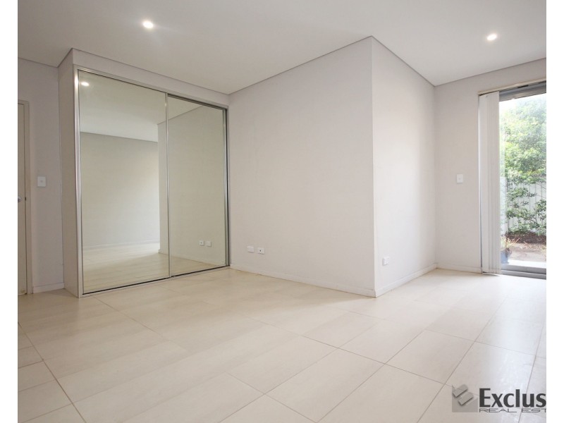 8/40-42 Henley Road, Homebush West NSW 2140